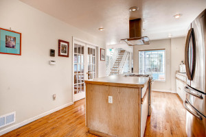 1271 Monaco Pkwy Denver CO-large-012-12-Kitchen-1498x1000-72dpi