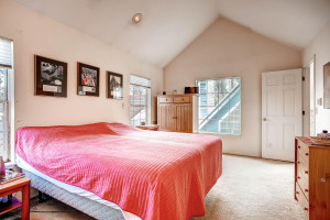 1271 Monaco Pkwy Denver CO-large-018-13-2nd Floor Master Bedroom-1498x1000-72dpi