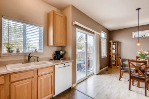 10105 Wyandott Cir N Thornton-large-010-15-Kitchen-1500x1000-72dpi