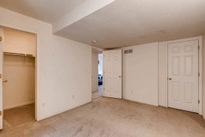 10105 Wyandott Cir N Thornton-large-025-19-Lower Level Bedroom-1499x1000-72dpi