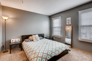 1811squebecway190com-large-014-28-2nd bedroom-1500x1000-72dpi