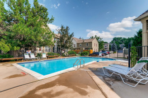 1811squebecway190com-large-030-1-Amenity  pool-1500x997-72dpi