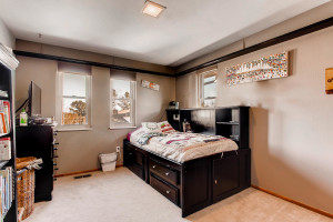 7223 S Zephyr Way Littleton CO-large-019-46-2nd Floor Bedroom-1500x1000-72dpi