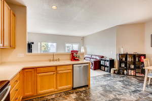 5616 S sicily ct Aurora CO-large-008-13-Kitchen-1500x1000-72dpi