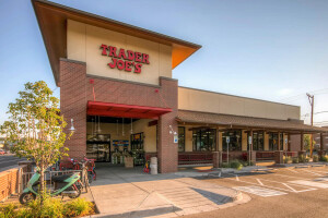 901 Fairfax Street Unit 5-large-013-002-Trader Joes-1500x1000-72dpi