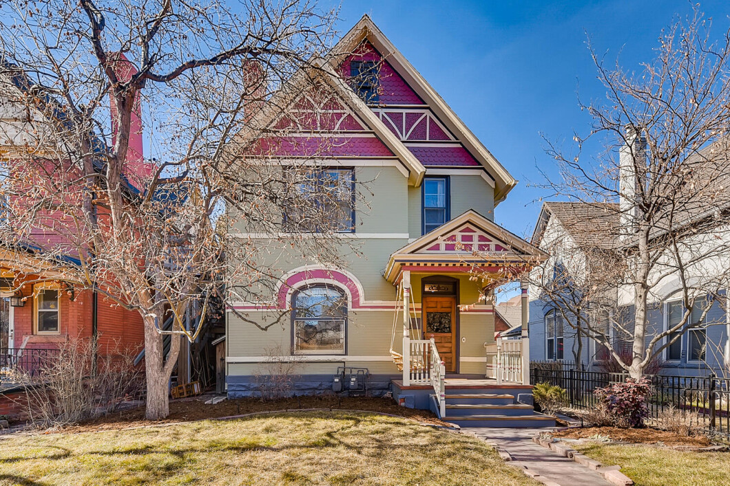133 Grant St Denver CO 80203-large-002-004-Exterior Front-1498x1000-72dpi