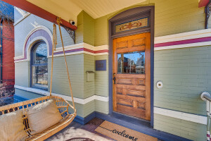 133 Grant St Denver CO 80203-large-003-006-Exterior Front Entry-1498x1000-72dpi