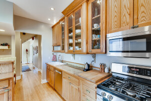 133 Grant St Denver CO 80203-large-009-016-Kitchen-1498x1000-72dpi