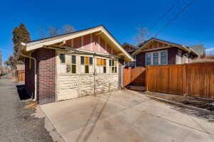 2203 Grape St Denver CO 80207-large-010-010-Garage-1498x1000-72dpi