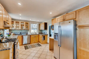 13-Kitchen