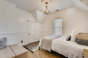 22-2nd-Floor-Bedroom