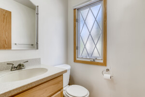 19-Powder-Room
