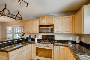 13-Kitchen