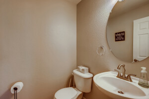 16-Powder-Room
