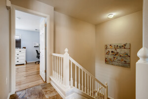 27-2nd-Floor-Landing