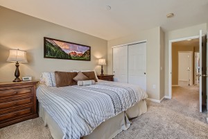 20-2nd-Floor-Primary-Bedroom