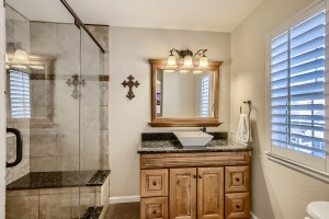 21-2nd-Floor-Primary-Bathroom